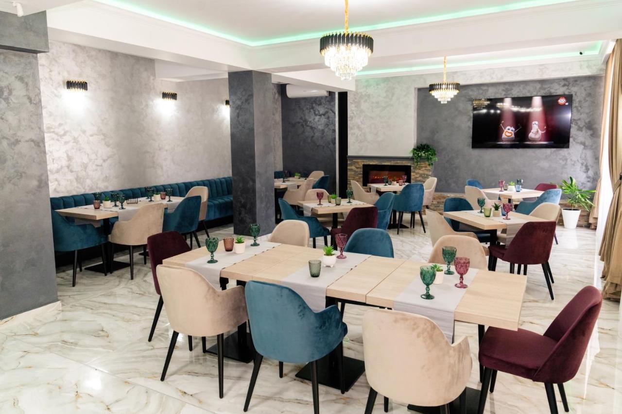 Vega Resort Restaurant & Lodge Orşova Extérieur photo