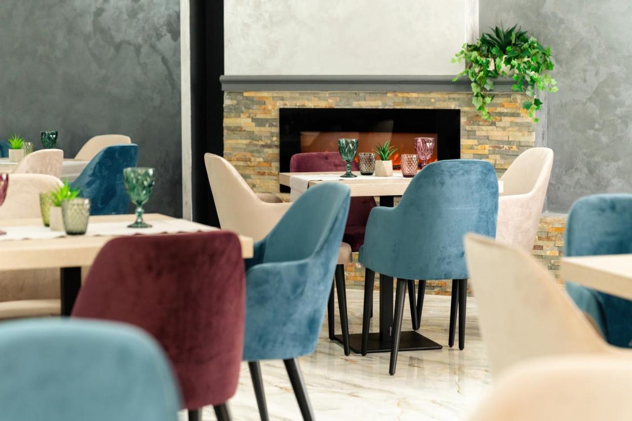 Vega Resort Restaurant & Lodge Orşova Extérieur photo